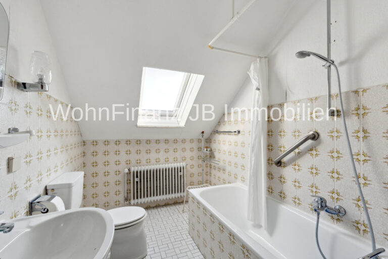 Badezimmer DG