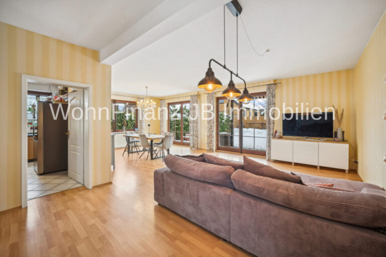 Wohn- und Essbereich